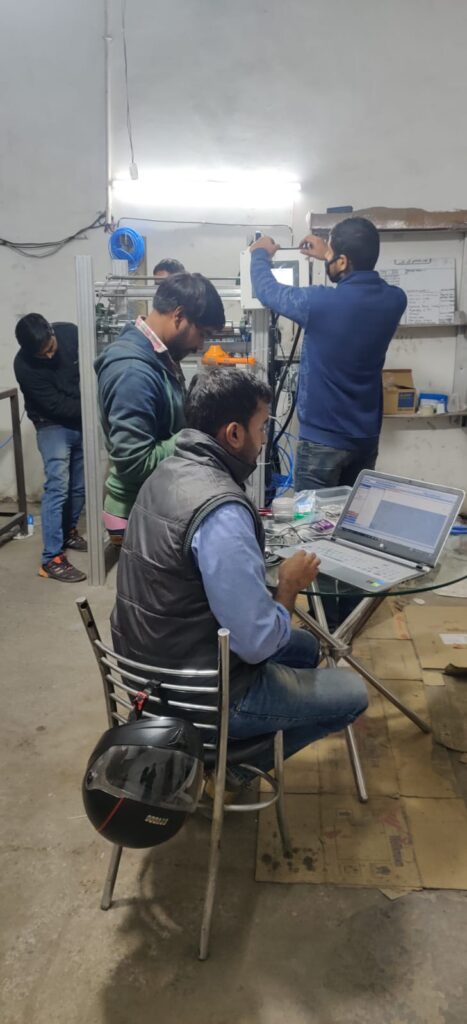 Assembling Machine